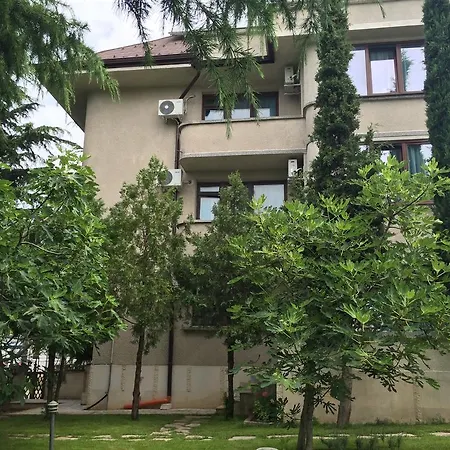 Villa Elmar